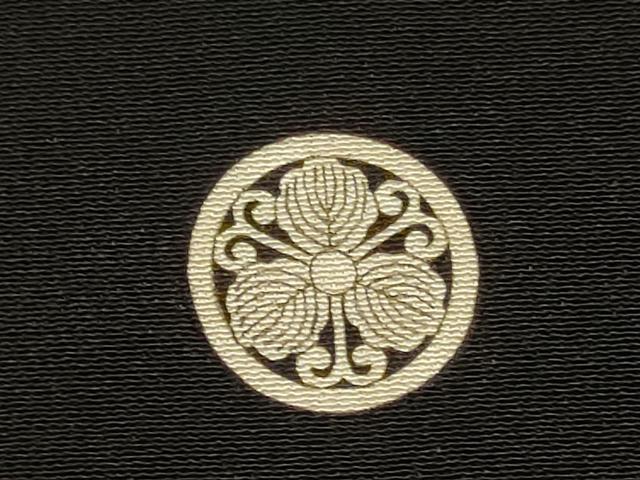 平和屋着物▼豪華黒留袖　総刺繍　尾長鳥松文　金銀糸　正絹　逸品　DABG3614du
