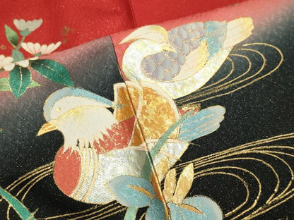 平和屋着物▼豪華振袖　立波鴛鴦花文　暈し染め　金銀彩　金通し地　正絹　逸品　DABG3632du