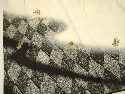 平和屋着物▼訪問着　総刺繍　草花文　兎　暈し染め　金銀糸　正絹　逸品　DABG3694du