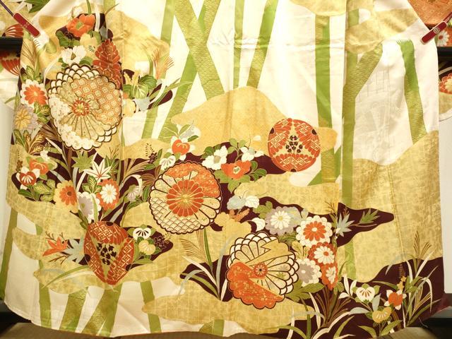 平和屋着物▼豪華振袖　駒刺繍　吉祥花文　金彩　正絹　逸品　DABG3702du