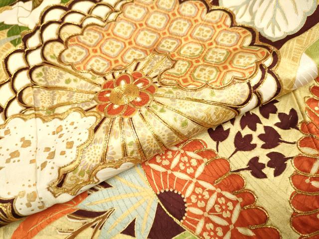 平和屋着物▼豪華振袖　駒刺繍　吉祥花文　金彩　正絹　逸品　DABG3702du