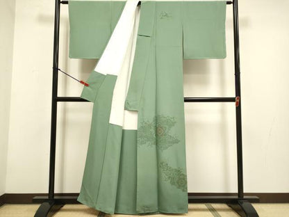 平和屋着物▼中国三大刺繍　スワトウ刺繍　汕頭刺繍　駒刺繍　総刺繍　訪問着　正倉院花文　暈し染め　正絹　逸品　DABG3723du
