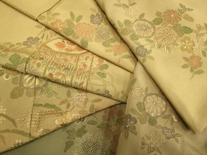 平和屋着物▼中国三大刺繍　スワトウ刺繍　汕頭刺繍　総刺繍　訪問着　貝桶花文　暈し染め　正絹　逸品　DABG3766du