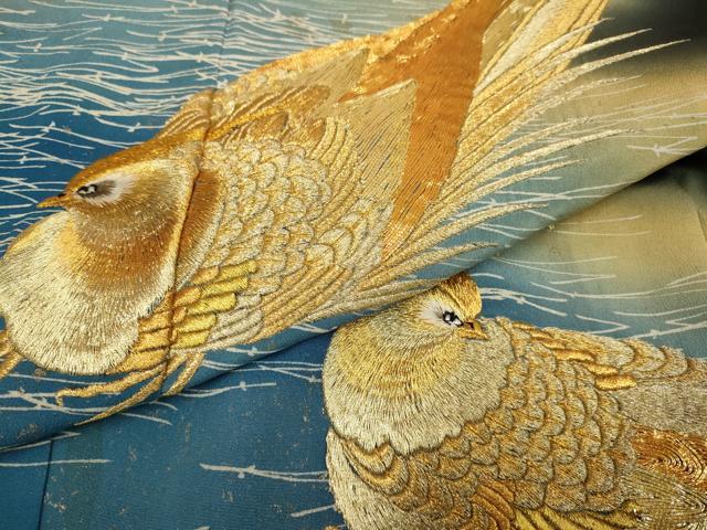 平和屋着物▼豪華黒留袖　駒刺繍　総刺繍　尾長鳥　暈し染め　金彩　正絹　逸品　DABG3767du