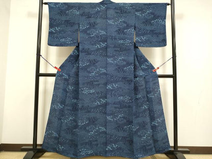 平和屋着物▽上質な小紋　単衣　藍　型絵染　雲取吉祥花文　鬼しぼ縮緬　正絹　逸品　未使用　DABG3797du