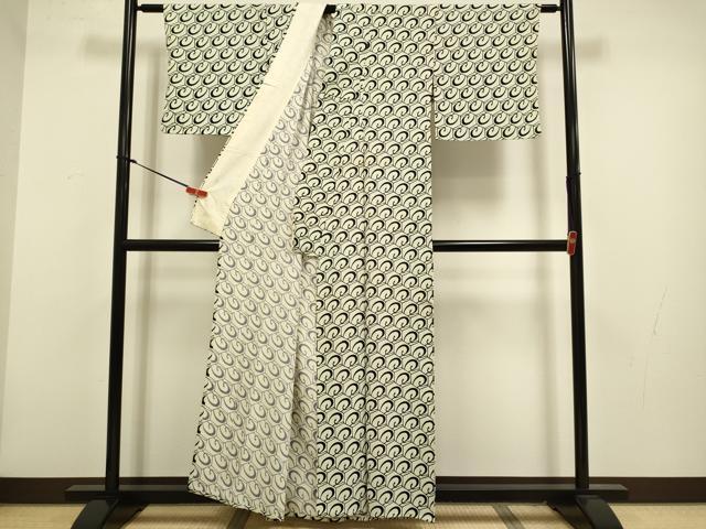 平和屋着物▽上質な小紋　単衣　型染　亀甲文　正絹　逸品　DABG3967du