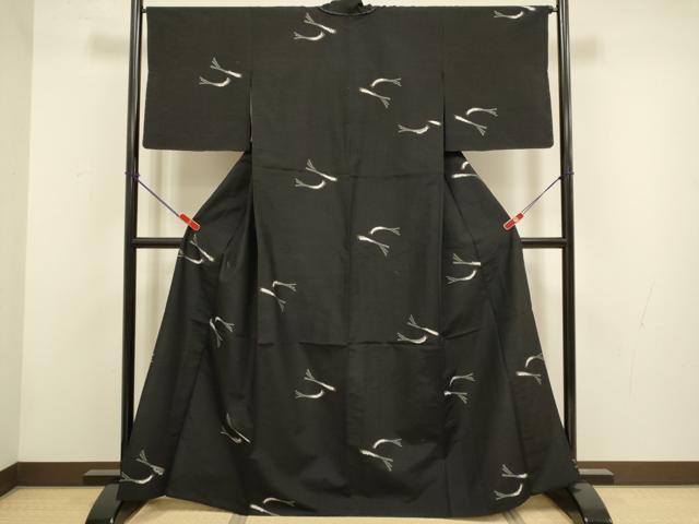 平和屋着物▽上質な紬　単衣　葱　黒地　正絹　逸品　DABG3982du