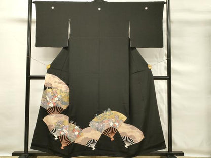 平和屋着物■豪華黒留袖　駒刺繍　扇面花鳥文　金彩　正絹　逸品　DABG4122qp