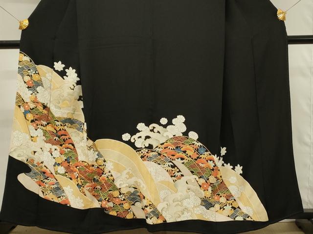 平和屋着物■豪華黒留袖　駒刺繍　立波花松文　金彩　正絹　逸品　DABG4140qp