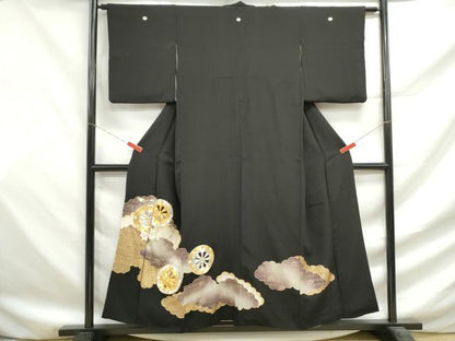 平和屋着物■豪華黒留袖　駒刺繍　重ね雲源氏車文　金彩　正絹　逸品　DABG4546qa