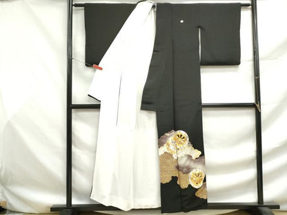 平和屋着物■豪華黒留袖　駒刺繍　重ね雲源氏車文　金彩　正絹　逸品　DABG4546qa