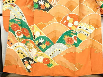 平和屋着物■豪華振袖　駒刺繍　雲重ね花文　金彩　正絹　逸品　DABG4808qa