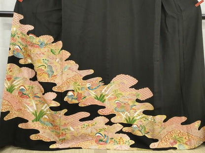 平和屋着物■豪華黒留袖　駒刺繍　流水鴛鴦花文　金彩　正絹　逸品　DABG4815qa