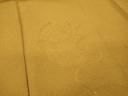 平和屋着物▼中国三大刺繍　スワトウ刺繍　汕頭刺繍　総刺繍　無地絵羽訪問着　鏡裏花文　黄朽葉色　正絹　逸品　DABG5328fe