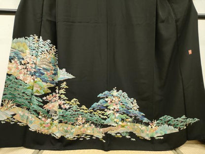平和屋着物▼豪華黒留袖　作家物　刺繍　風景花松文　金糸　正絹　逸品　DABG5331fe
