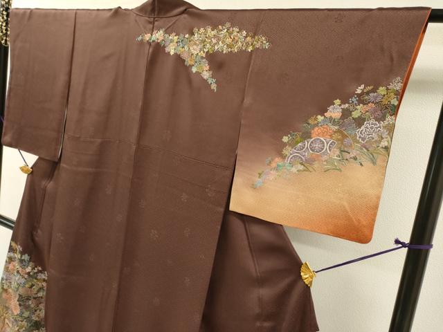 平和屋着物●中国三大刺繍　相良刺繍　総刺繍　訪問着　呉県刺繍　御所車花文　暈し染　正絹　逸品　DABG5671fe
