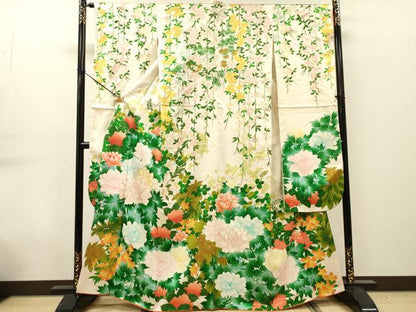 平和屋着物▼豪華振袖　駒刺繍　草花　金彩　正絹　逸品　DABG5678fe