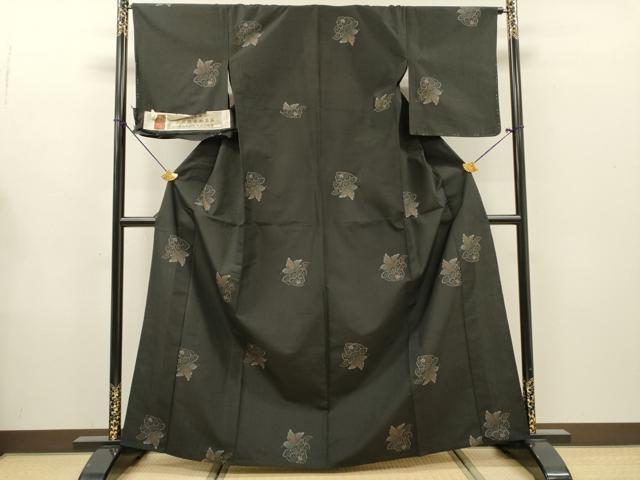 平和屋着物▽本絹大島紬　単衣　舞蝶花文　黒地　証紙付き　正絹　逸品　未使用　DABG5692fe