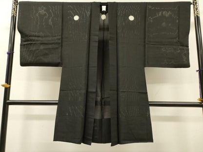 平和屋着物▽男性　黒紋付　長羽織　スリーシーズン　春夏秋　塵除け　絽　正絹　逸品　DABG5730fe