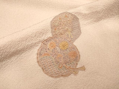 平和屋着物▼中国三大刺繍　スワトウ刺繍　汕頭刺繍　相良刺繍　総刺繍　訪問着　鏡裏花文　正絹　逸品　DABG5874fe