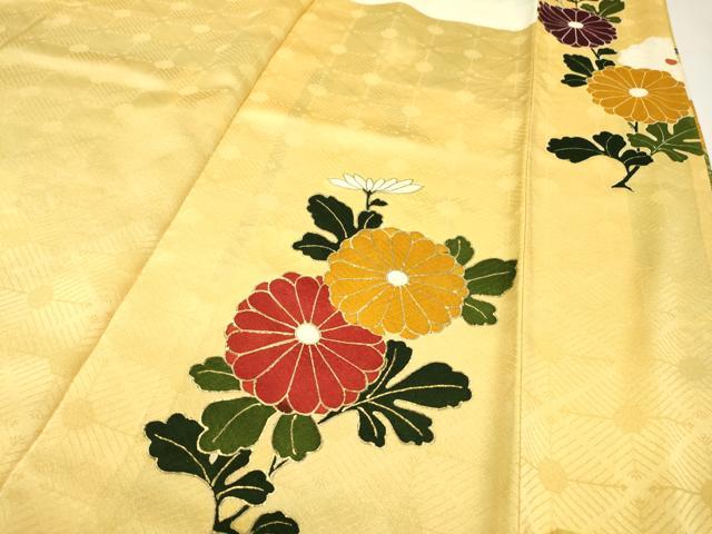 平和屋着物▼豪華振袖　駒刺繍　舞蝶菊文　暈し染　金彩　金通し地　正絹　逸品　DABG5915fe