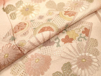 平和屋着物▼中国三大刺繍　スワトウ刺繍　汕頭刺繍　相良刺繍　総刺繍　訪問着　扇面菊文　暈し染　正絹　逸品　DABG5959fe