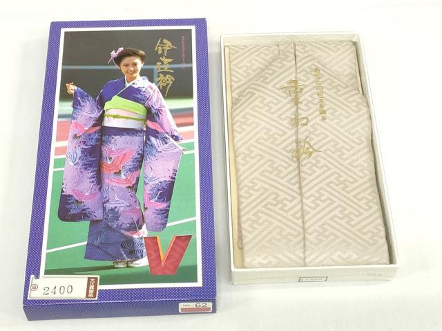 平和屋着物▼和装小物　重ね衿・伊達衿まとめて20点　紗綾形 舞桜　金糸　未使用品あり　逸品　DABG6397xg