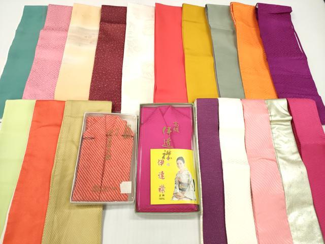 平和屋着物▼和装小物　重ね衿・伊達衿まとめて20点　紗綾形 流水 亀甲花 箔散らし　金糸　丹後ちりめん　未使用品あり　逸品　DABG6409xg