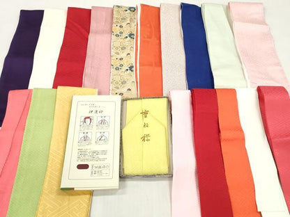 平和屋着物▼和装小物　重ね衿・伊達衿まとめて20点　紗綾形 立波 松皮菱花 桧垣　金糸　逸品　DABG6413xg