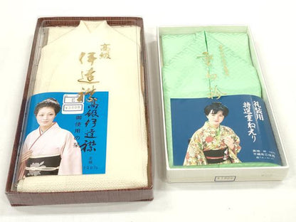 平和屋着物▼和装小物　重ね衿・伊達衿まとめて20点　紗綾形 舞桜 亀甲花　金銀糸　未使用品あり　逸品　DABG6416xg