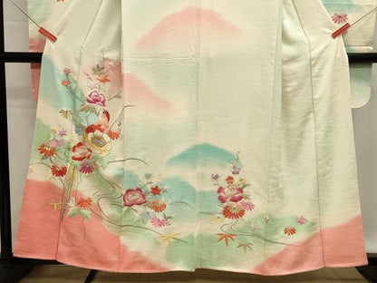 平和屋着物■豪華振袖　総刺繍　駒刺繍　花鳥文　暈し染め　金銀糸　正絹　逸品　DABG6877cd