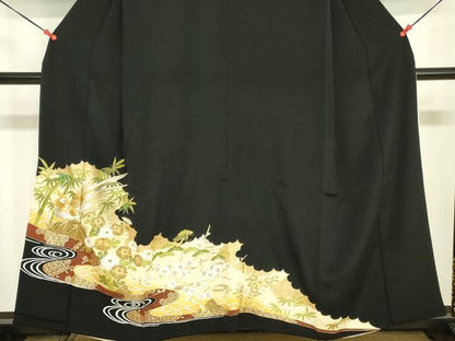 平和屋着物■豪華黒留袖　駒刺繍　尾長鳥草花文　金彩　正絹　逸品　DABG7009zy