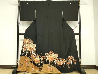 平和屋着物■豪華黒留袖　駒刺繍　草花文　金彩　正絹　逸品　DABG7015zy