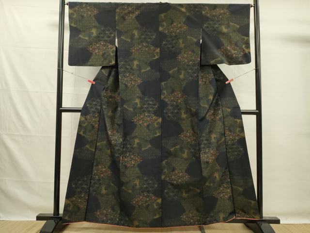 平和屋着物■上質な紬　草花文　黒地　正絹　逸品　DABG7593ya
