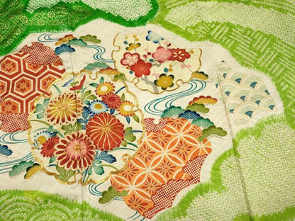 平和屋着物■豪華振袖　駒刺繍　絞り　雪輪花文　金彩　正絹　逸品　DABG7610ya