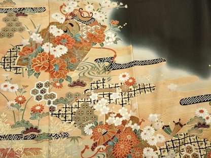 平和屋着物■豪華黒留袖　駒刺繍　扇面宝尽くし花文　暈し染め　金彩　正絹　逸品　未使用　DABG7616ya