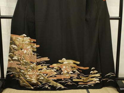 平和屋着物■豪華黒留袖　鳳凰檜扇花松文　金彩　正絹　逸品　DABG7706ya
