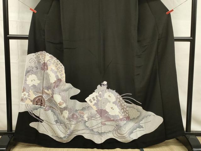 平和屋着物■豪華黒留袖　駒刺繍　扇面花車文　銀彩　正絹　逸品　DABG7828ya