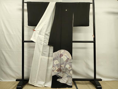 平和屋着物■豪華黒留袖　駒刺繍　扇面花車文　銀彩　正絹　逸品　DABG7828ya