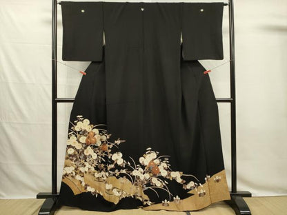 平和屋着物■豪華黒留袖　駒刺繍　菊尽くし　金彩　正絹　逸品　DABG7829ya