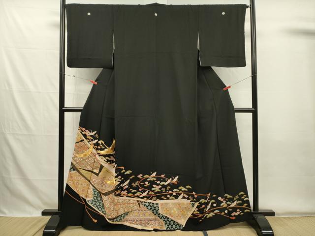 平和屋着物■豪華黒留袖　駒刺繍　飛鶴花松文　金彩　正絹　逸品　DABG7867ya