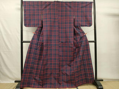 平和屋着物■本場縞大島紬　格子文　正絹　逸品　DABG7941ya