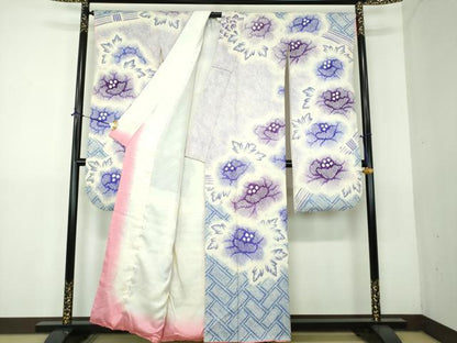 平和屋着物●名門　藤娘きぬたや・総絞り　振袖　総絞り　檜垣牡丹文　正絹　逸品　DABG8239ps