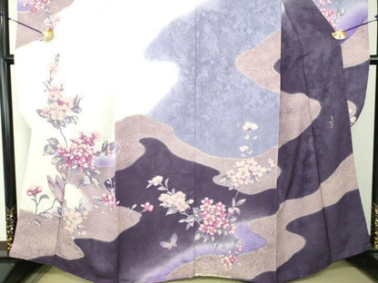 平和屋着物●森英恵・HANAE MORI　振袖　流水舞蝶花文　暈し染め　金彩　金通し地　正絹　逸品　DABG8240ps