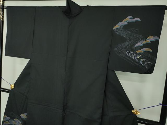 平和屋着物●螺鈿作家　甲斐泰造　本場染大島紬　訪問着　流水松文　金彩　正絹　逸品　DABG8436ps