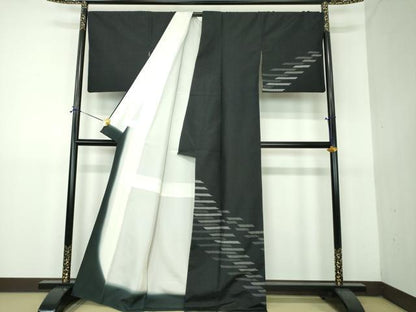 平和屋着物●訪問着　紬地　横段文　黒地　正絹　逸品　DABG8468ps