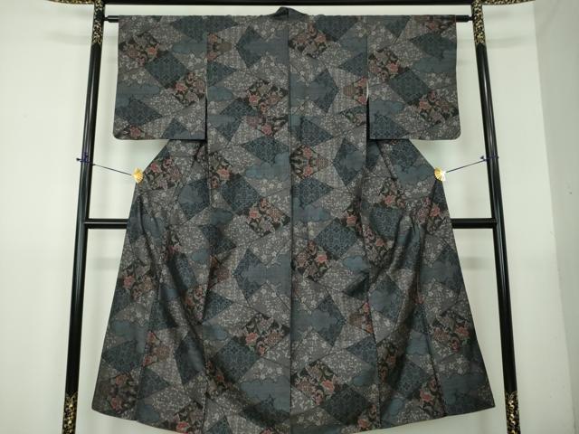 平和屋着物●本場大島紬　9マルキ　切嵌正倉院更紗花文　正絹　逸品　DABG8483ps