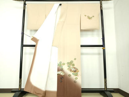 平和屋着物●訪問着　作家物　手描き　葡萄蔦の葉文　地紙重ね花文　暈し染め　金銀彩　正絹　逸品　DABG8489ps