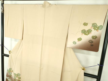 平和屋着物●訪問着　作家物　手描き　葡萄蔦の葉文　地紙重ね花文　暈し染め　金銀彩　正絹　逸品　DABG8489ps