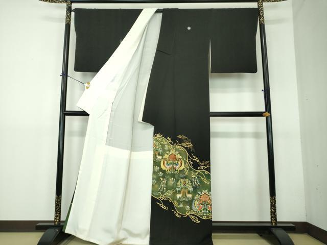 平和屋着物●豪華黒留袖　駒刺繍　花喰鳥　樹下鳥獣花文　暈し染め　金彩　正絹　逸品　DABG8526ps